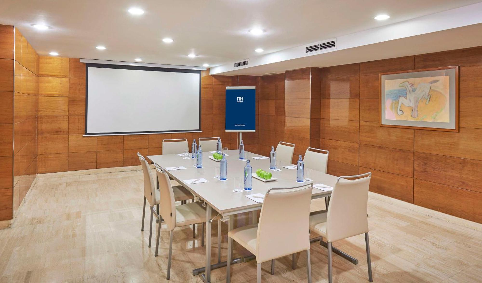 Nh Barcelona Eixample Hotel Екстериор снимка